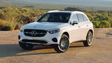 Mercedes GLC 300+ specs